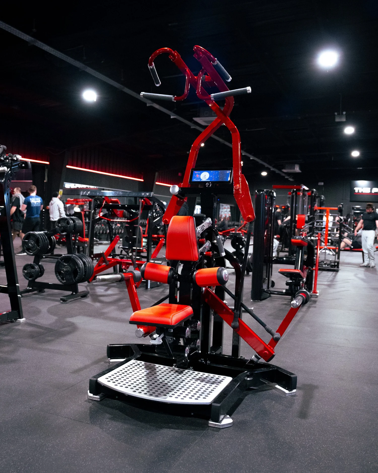 Body Tech Ellesmere Port commercial cardio row.